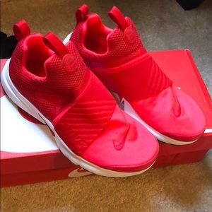 red nike presto extreme